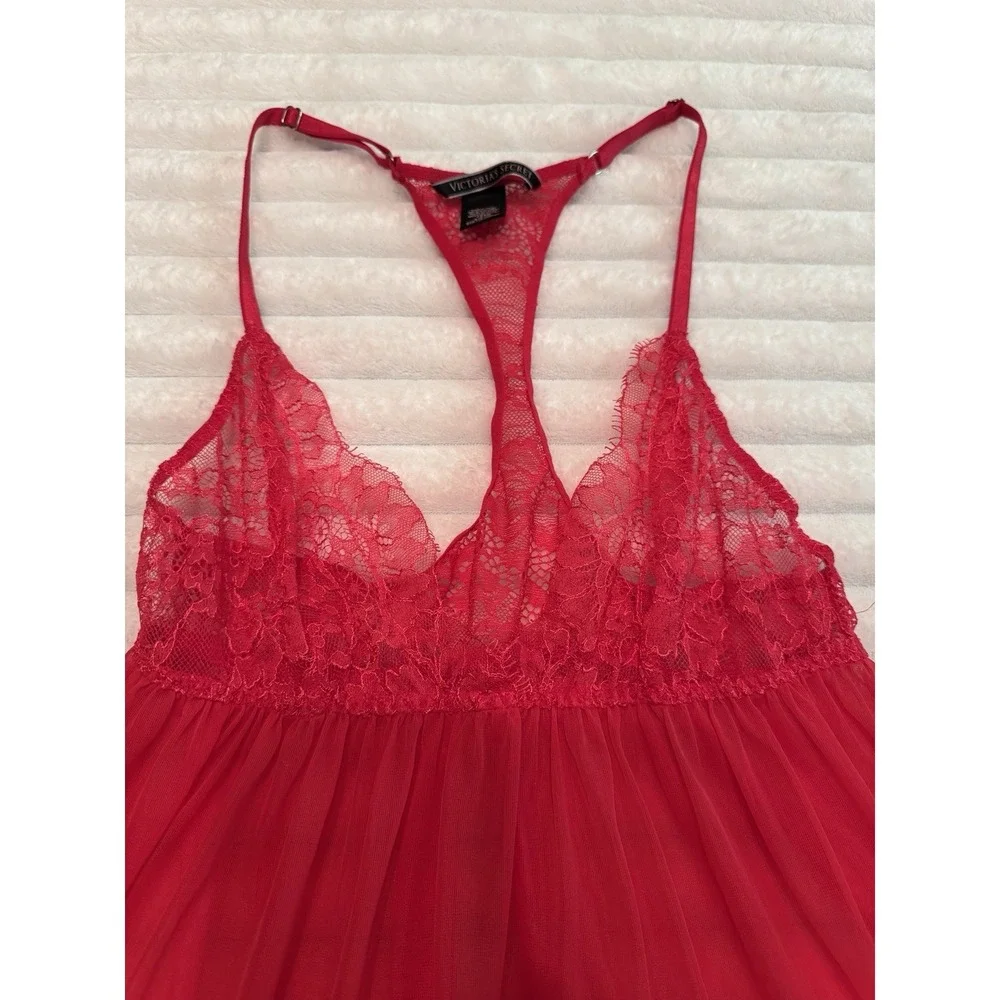 Victoria's Secret Red Lace T-Back Babydoll Chemise‎ Lingerie Small